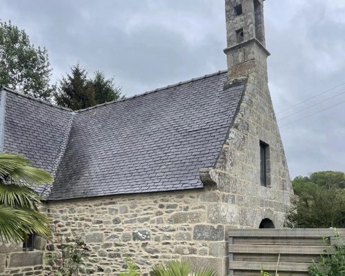 Réalisation de joints sur une chapelle PLOUBEZRE